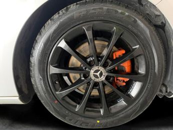 Mercedes-Benz A Class 1.5 A180d Sport (Premium) 7G-DCT (116 ps) - HEATED SEATS - MIRRO