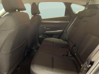 Hyundai Tucson 1.6 h T-GDi SE Connect (230 ps) - CRUISE - CLIMATE CONTROL - 17I