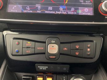 Nissan Leaf 40kWh N-Connecta (150 ps) - LANE DEPARTURE  - CRUISE - HALF LEAT