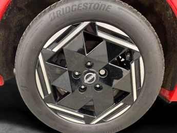 Nissan Leaf 39kWh Acenta (150 ps) - BLIND SPOT ASSIST - LANE DEPARTURE  - BL