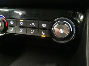 MG MG ZS 44.5kWh Exclusive (143 ps) - KEYLESS ENTRY - REVERSE CAM - NAV