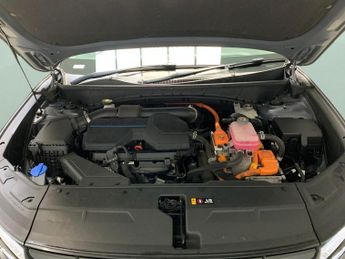 Hyundai Tucson 1.6 h T-GDi SE Connect (230 ps) - CRUISE - CLIMATE CONTROL - 17I