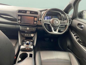 Nissan Leaf 40kWh N-Connecta (150 ps) - LANE DEPARTURE  - CRUISE - HALF LEAT