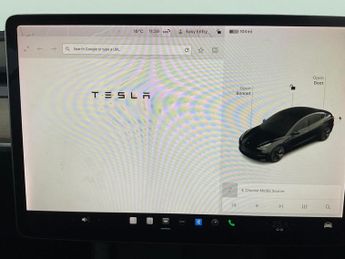Tesla Model 3 Standard Range Plus RWD (241 bhp) - KEYLESS ENTRY - PARK ASSIST 
