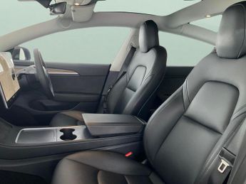 Tesla Model 3 Standard Range Plus RWD (241 bhp) - KEYLESS ENTRY - PARK ASSIST 