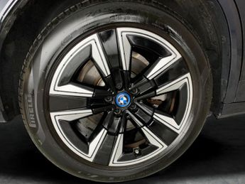 BMW iX3 80kWh M Sport (286 ps) - DRIVING ASSISTANT - PARK ASSIST - REVER