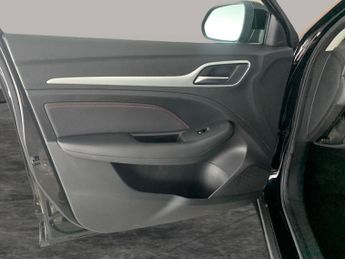 MG MG ZS 72.6kWh SE Long Range (156 ps) - REVERSE CAM - NAV - LANE DEPART