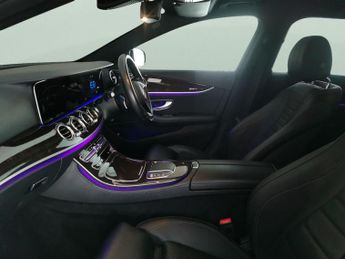 Mercedes-Benz E Class 2.0 E300de 13.5kWh AMG Line Edition Plug-in G-Tronic+ (306 ps) -