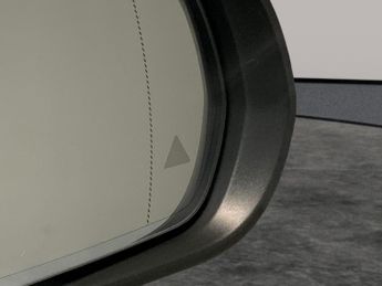 Mercedes-Benz EQA EQA 250 66.5kWh AMG Line (190 ps) - HEATED SEATS - NAV - ADAPTIV