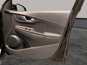 Hyundai Kona 1.6 h-GDi Premium DCT (141 ps) - HEATED SEATS - HEATED STEERING