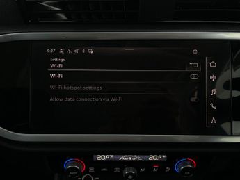 Audi Q3 1.4 TFSIe 45 Technik Plug-in S Tronic 13kWh (245 ps) - BLUETOOTH