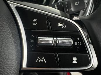 Kia Xceed 1.6 GDi 8.9kWh 3 Plug-in DCT (139 bhp) - REVERSE CAM - HEATED SE