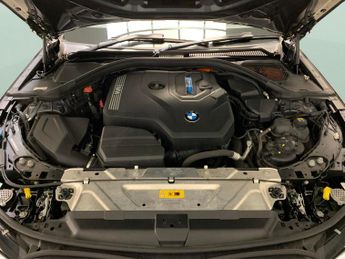 BMW 3 Series 2.0 330e 12kWh M Sport Plug-in (292 ps) - SUN PROTECTION GLASS -