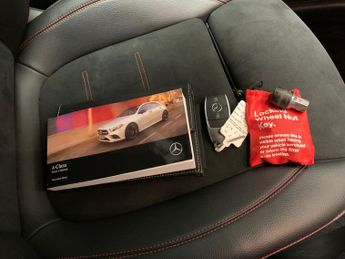 Mercedes-Benz A Class 1.5 A180d AMG Line 7G-DCT (116 ps) - COMFORT PACK