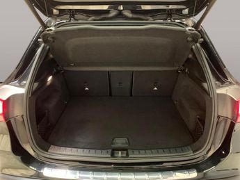 Mercedes-Benz EQA EQA 250 66.5kWh AMG Line (190 ps) - HEATED SEATS - NAV - ADAPTIV