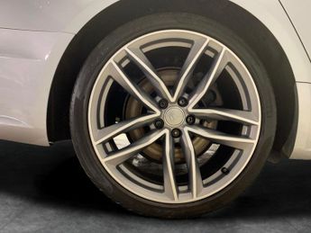 Audi A6 Avant 3.0 TDI V6 Black Edition S Tronic quattro (272 ps) - BLACK STYLI