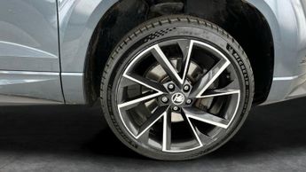Skoda Karoq 1.5 TSI ACT SportLine DSG (150 ps) - ADAPT CRUISE - HIGH BEAM AS