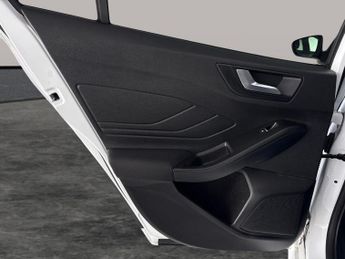 Ford Focus 1.5 EcoBlue ST-Line (120 ps) - ADAPT CRUISE - CARPLAY - LED