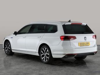 Volkswagen Passat 1.4 TSI 13kWh GTE Plug-in DSG (218 ps) - ADAPT CRUISE - NAV - LE