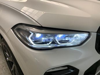 BMW X5 3.0 40i M Sport xDrive (340 ps) - SUN PROTECTION GLASS - TECH PA