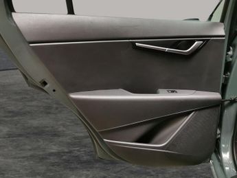 Kia Niro 64.8kWh 2 (201 bhp) - CRUISE - PADDLE SHIFT - CLIMATE CONTROL