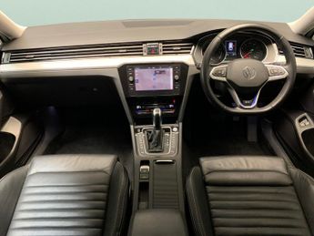 Volkswagen Passat 1.4 TSI 13kWh GTE Plug-in DSG (218 ps) - ADAPT CRUISE - NAV - LE