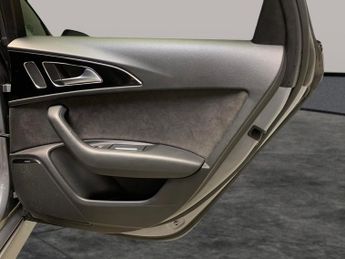 Audi A6 Avant 3.0 TDI V6 Black Edition S Tronic quattro (272 ps) - BLACK STYLI