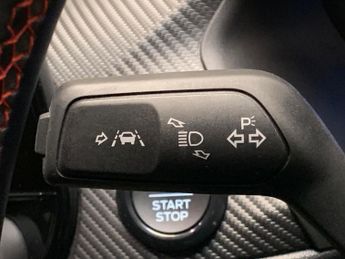 Ford Puma 1.0T EcoBoost MHEV ST-Line X DCT (125 ps) - NAV - LANE DEPARTURE