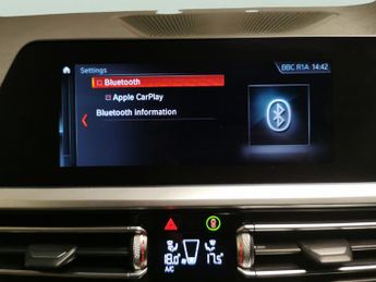 BMW 3 Series 2.0 320i Sport Touring (184 ps) - PERFORMANCE CONTROL