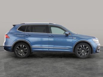 Volkswagen Tiguan Allspace 2.0 TDI R-Line DSG (150 ps) - KEYLESS ENTRY - LED - NAV