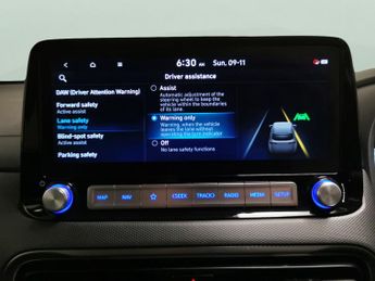 Hyundai Kona 64kWh Premium (10.5kW Charger) (204 ps) - HEATED SEATS - HEATED 