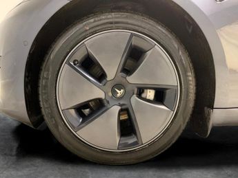 Tesla Model 3 Standard Range Plus RWD (241 bhp) - PARK ASSIST - LED - REVERSE 