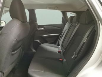 Nissan Qashqai 1.3 DIG-T MHEV Acenta Premium XTRON (158 ps) - BLIND SPOT ASSIST