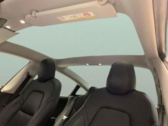 Tesla Model 3 Standard Range Plus RWD (241 bhp) - PARK ASSIST - LED - REVERSE 