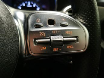 Mercedes-Benz C Class 1.5 C200 MHEV AMG Line Cabriolet G-Tronic+ (198 ps) - HEATED LEA