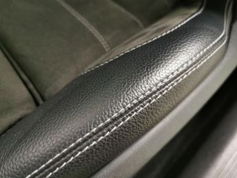 Mercedes-Benz C Class 1.5 C200 MHEV AMG Line Cabriolet G-Tronic+ (198 ps) - HEATED LEA