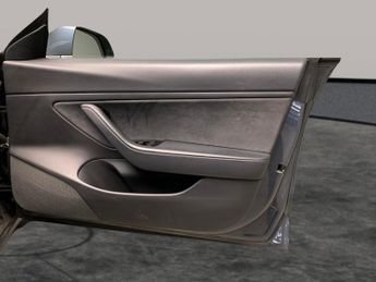 Tesla Model 3 Standard Range Plus RWD (241 bhp) - AUTO PARK - LED - REVERSE CA