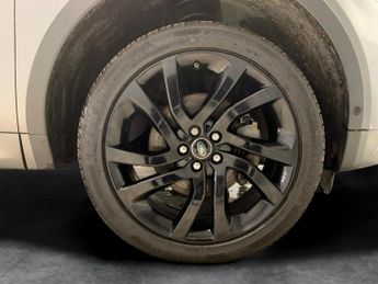 Land Rover Discovery Sport 2.0 TD4 HSE Dynamic Lux 4WD (180 ps) - MERIDIAN AUDIO - NAV