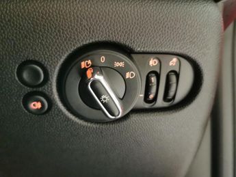 Mini Electric Hatch Cooper SE 32.6kWh Level 2 (184 ps) - REVERSE CAM - HEATED SEATS 