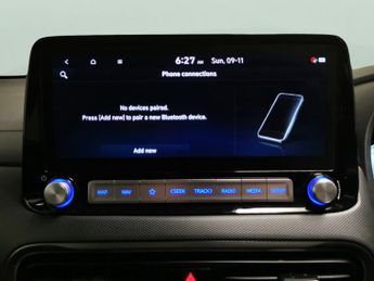 Hyundai Kona 64kWh Premium (10.5kW Charger) (204 ps) - HEATED SEATS - HEATED 