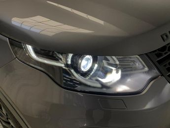 Land Rover Discovery Sport 2.0 TD4 HSE Dynamic Lux 4WD (180 ps) - MERIDIAN AUDIO - NAV