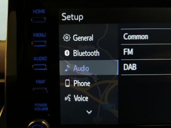 Toyota Corolla 1.8 VVT-h Excel CVT (122 ps) - AUTO PARK - LED - REVERSE CAM