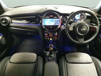 Mini Electric Hatch Cooper SE 32.6kWh Level 2 (184 ps) - REVERSE CAM - HEATED SEATS 