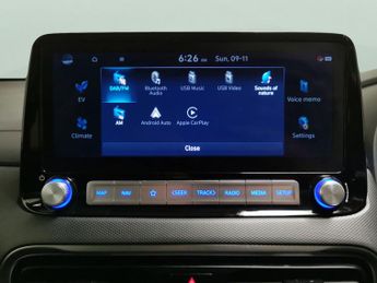 Hyundai Kona 64kWh Premium (10.5kW Charger) (204 ps) - HEATED SEATS - HEATED 