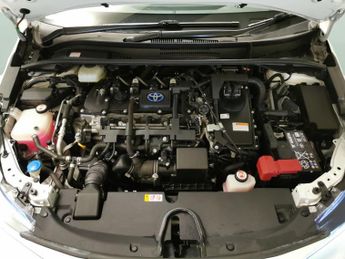 Toyota Corolla 1.8 VVT-h Excel CVT (122 ps) - KEYLESS ENTRY - PARK ASSIST - LED