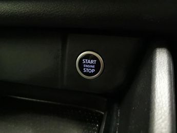 Nissan Qashqai 1.3 DIG-T MHEV Acenta Premium XTRON (158 ps) - BLIND SPOT ASSIST