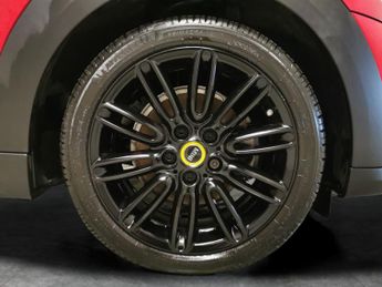 Mini Electric Hatch Cooper SE 32.6kWh Level 2 (184 ps) - LED - REVERSE CAM - HEATED 