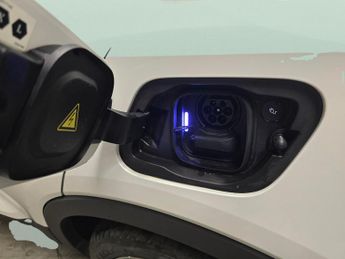 Volvo XC40 Recharge Twin 78kWh AWD (408 ps) - CRUISE - HALF LEATHER - 19IN 