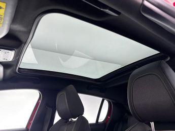 Peugeot E-208 50kWh GT (7kW Charger) (136 ps) - REVERSE CAM - NAV - BLIND SPOT