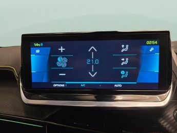 Peugeot E-2008 50kWh GT (7kW Charger) (136 ps) - LED - REVERSE CAM - NAV